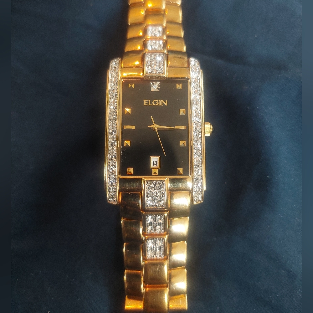 Elgin Mens Gold quartz watch